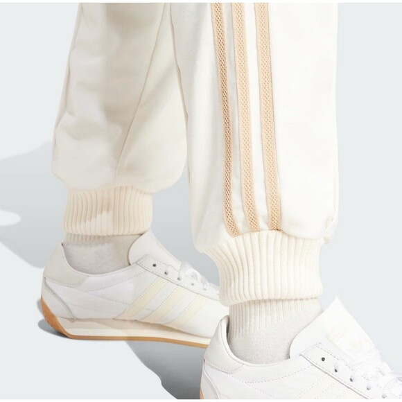 adidas Originals  Track  Pants Wonder White Sz L WMN Velvet Jogger new - Picture 14 of 15